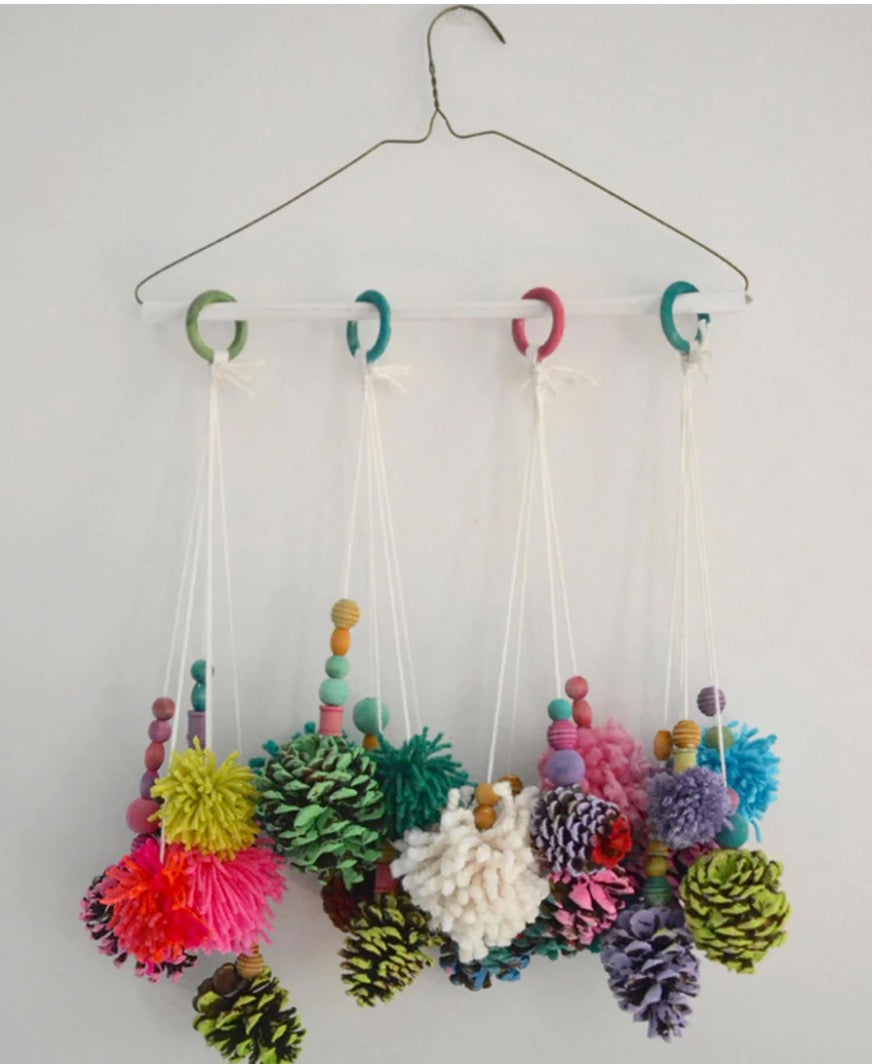 TANNENZAPFEN MOBILE | 22.4.